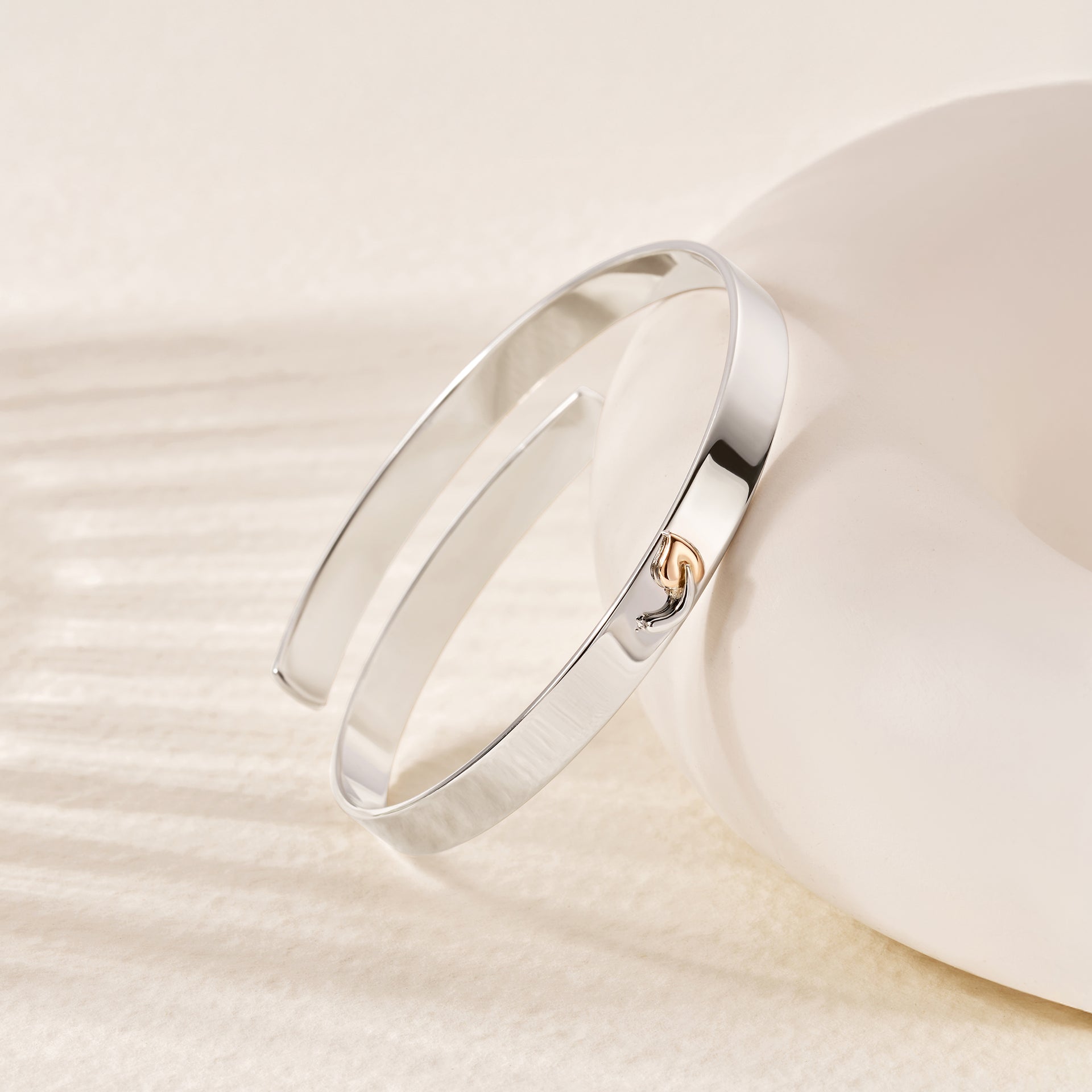 Cariad® Bach Bangle