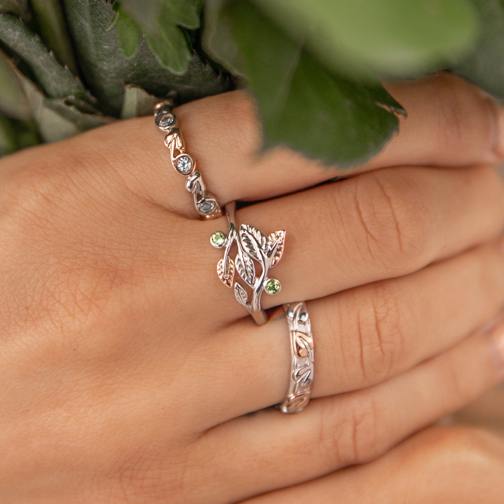 Awelon Silver and Peridot Ring